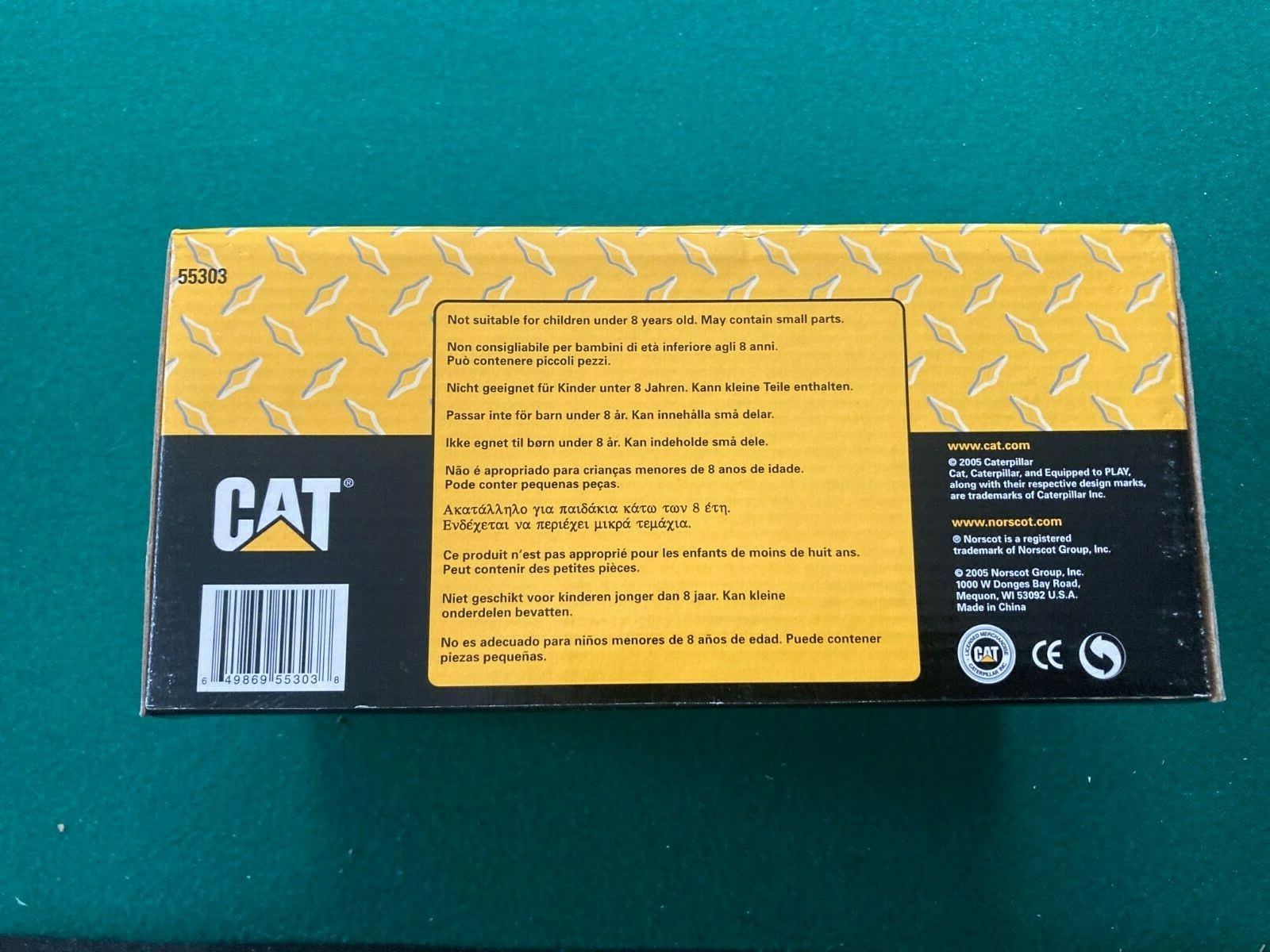 Norscot Caterpillar 611 Wheel Tractor Scraper 1:64 Scale Model New In Box