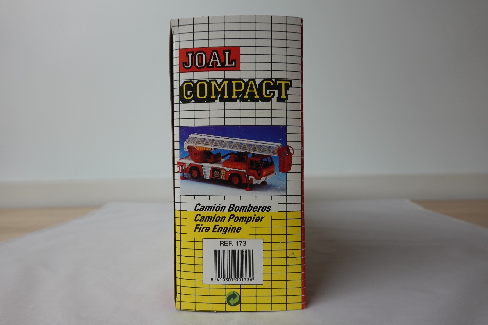 JOAL 173 FIRE ENGINE 1:50 SCALE N.I.B.