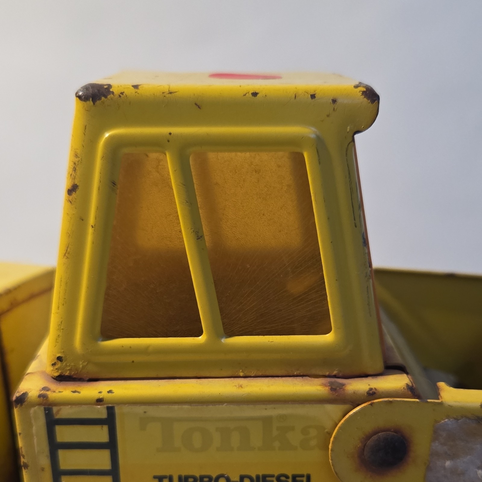 Vtg Tonka Turbo Diesel Front Loader Bulldozer Yellow Pressed Steel XMB-975 1970s