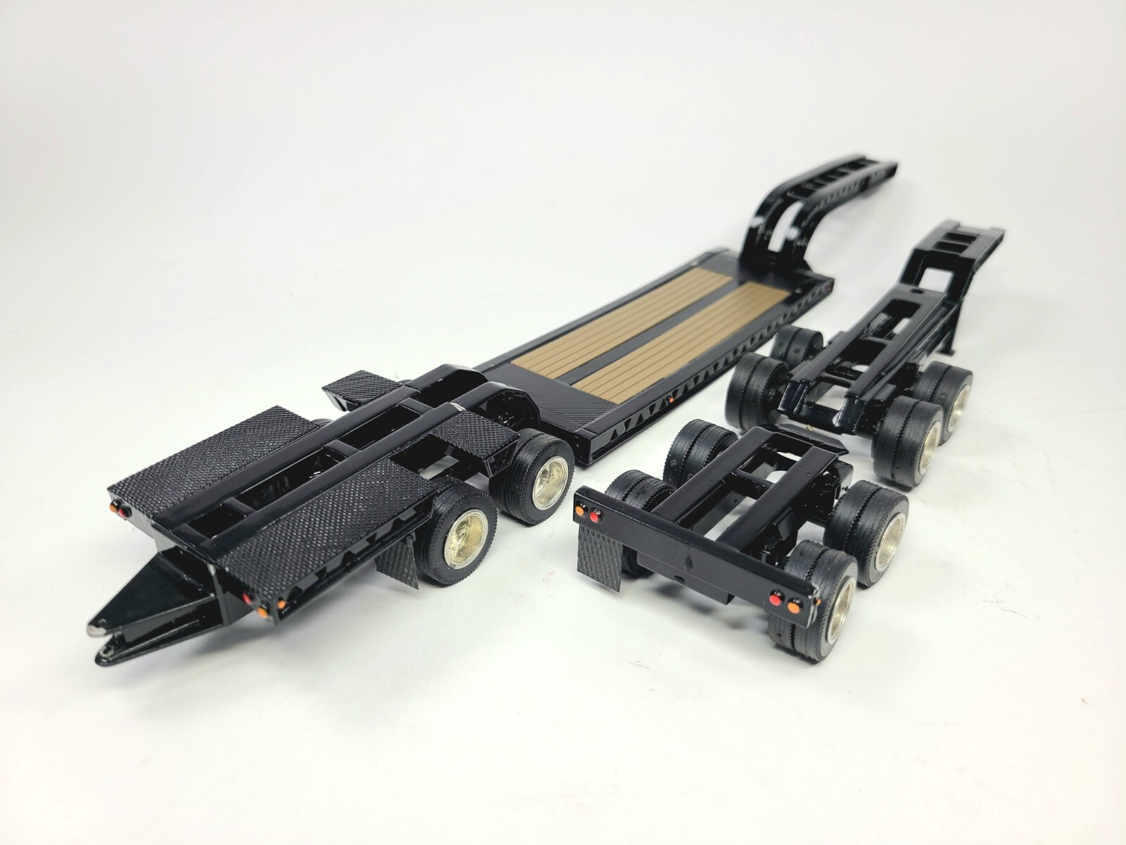 Trail King 2x2x2 Low Loader Trailer – Black ASAM Smith 1:48 Scale Diecast Model