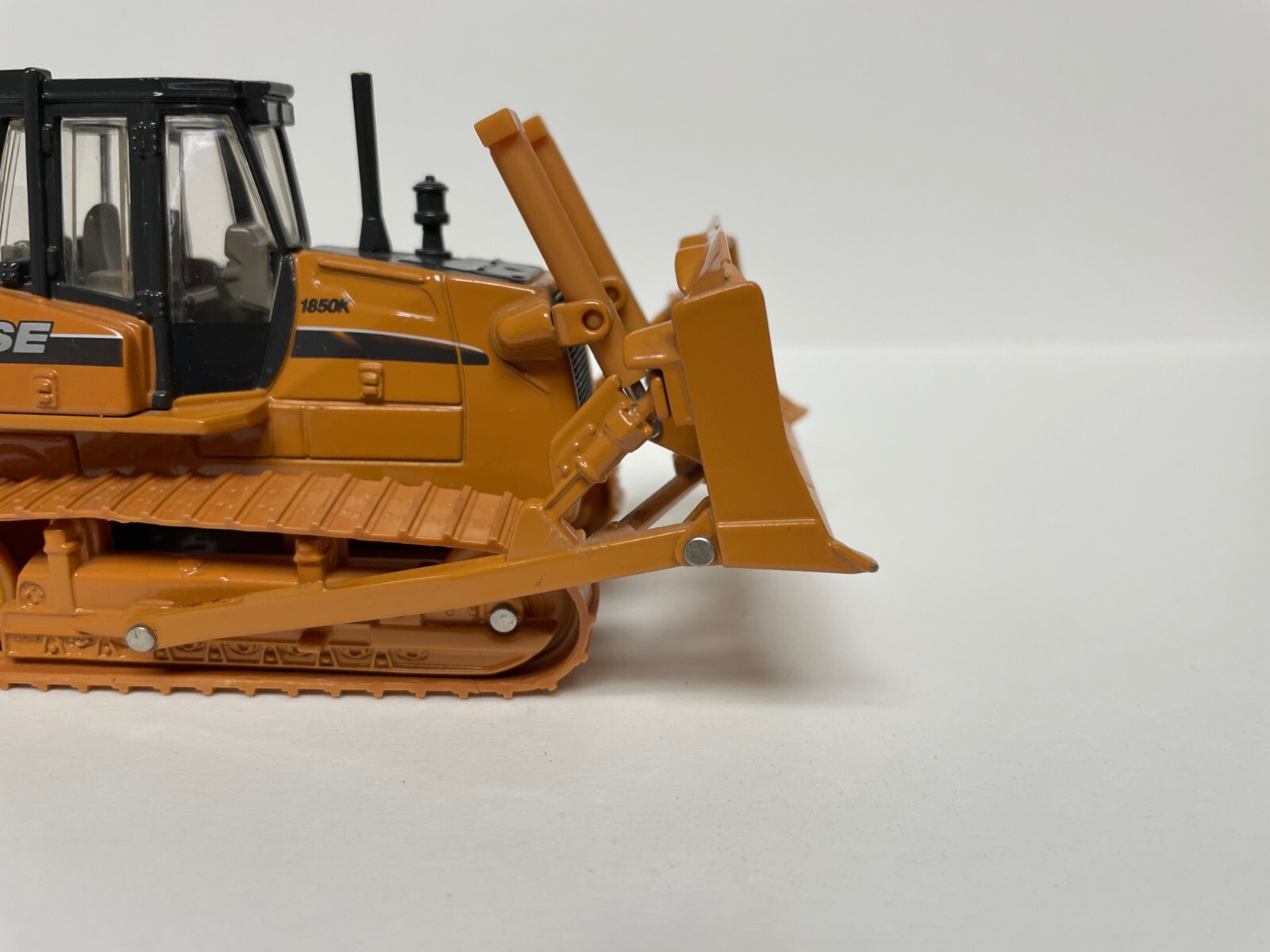 ERTL CASE Construction 1850K Dozer Die Cast 1:50 First Production