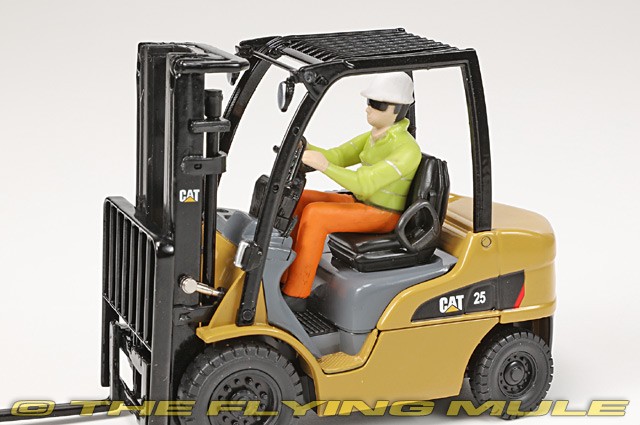 Diecast Masters 1:25 DP25N Forklift