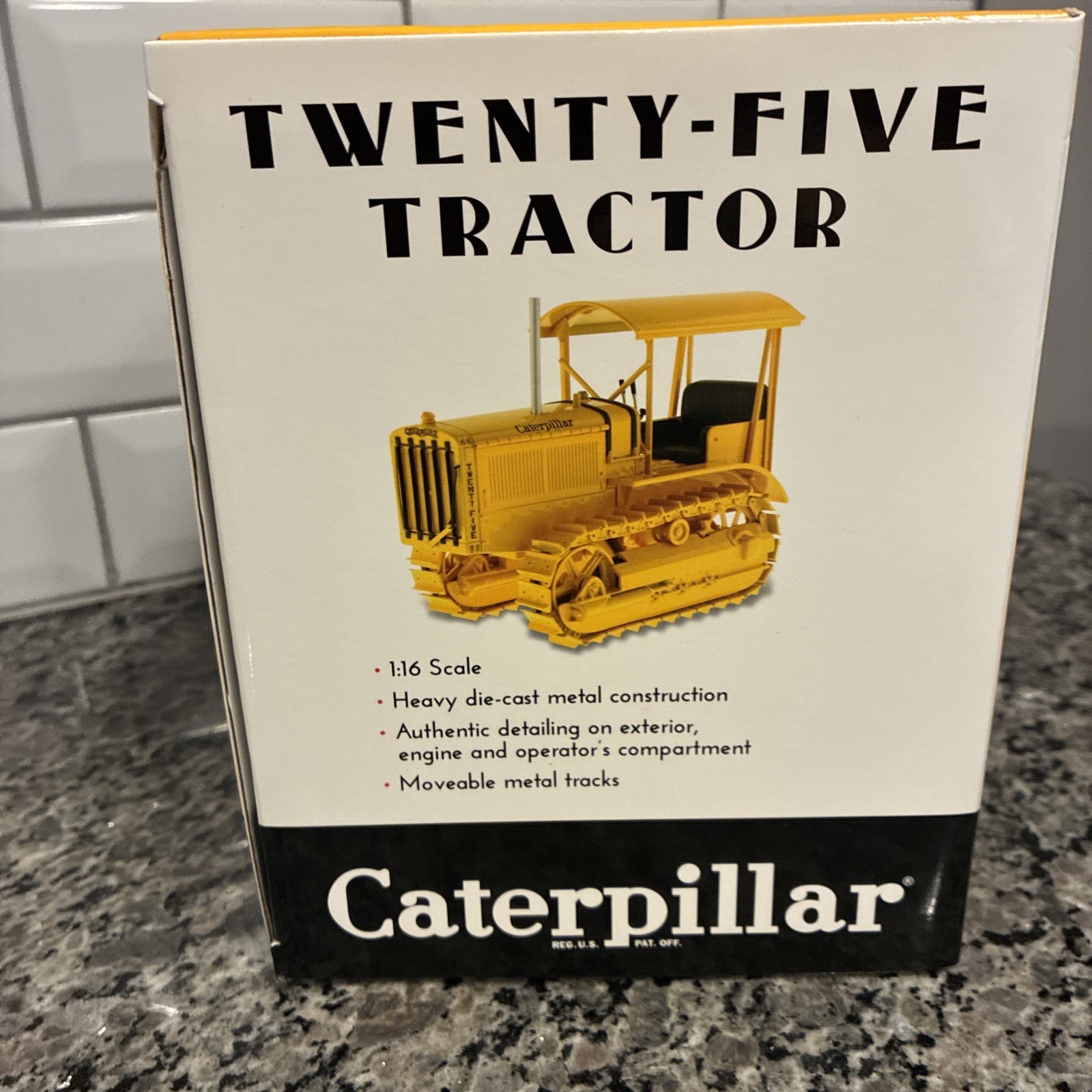 Caterpillar Twenty-Five Tractor Canopy Diecast Masters 1:16 Scale #85530 New