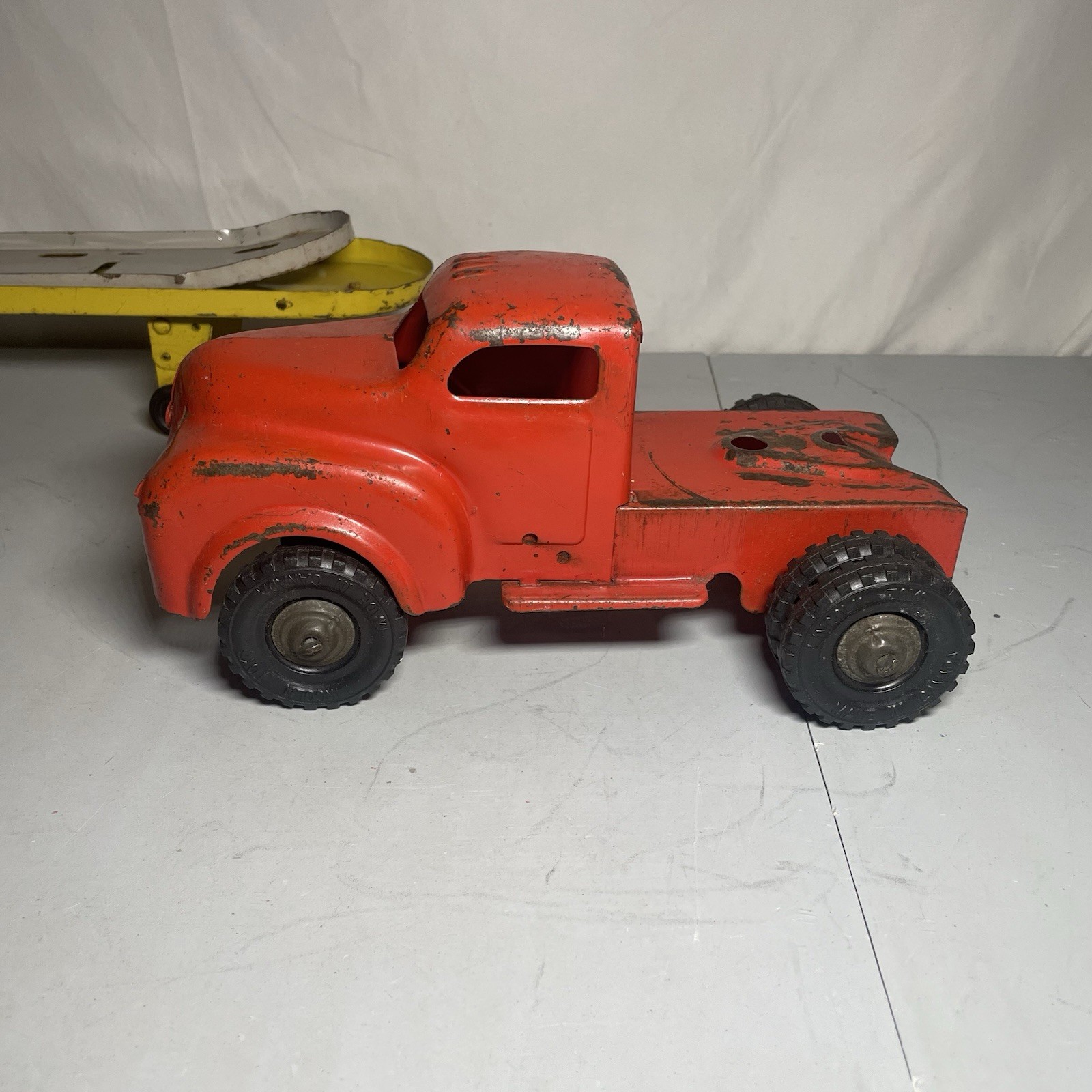 Lincoln Toys Auto Transport Truck Car Hauler Pressed Steel Canada 1940-60 Vtg