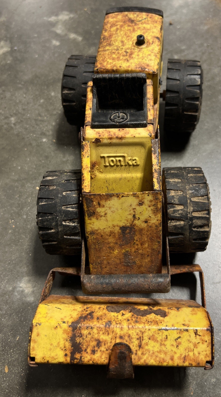 Vintage Tonka Pressed Steel 52900 XR-101 Tire Payloader Loader Yellow