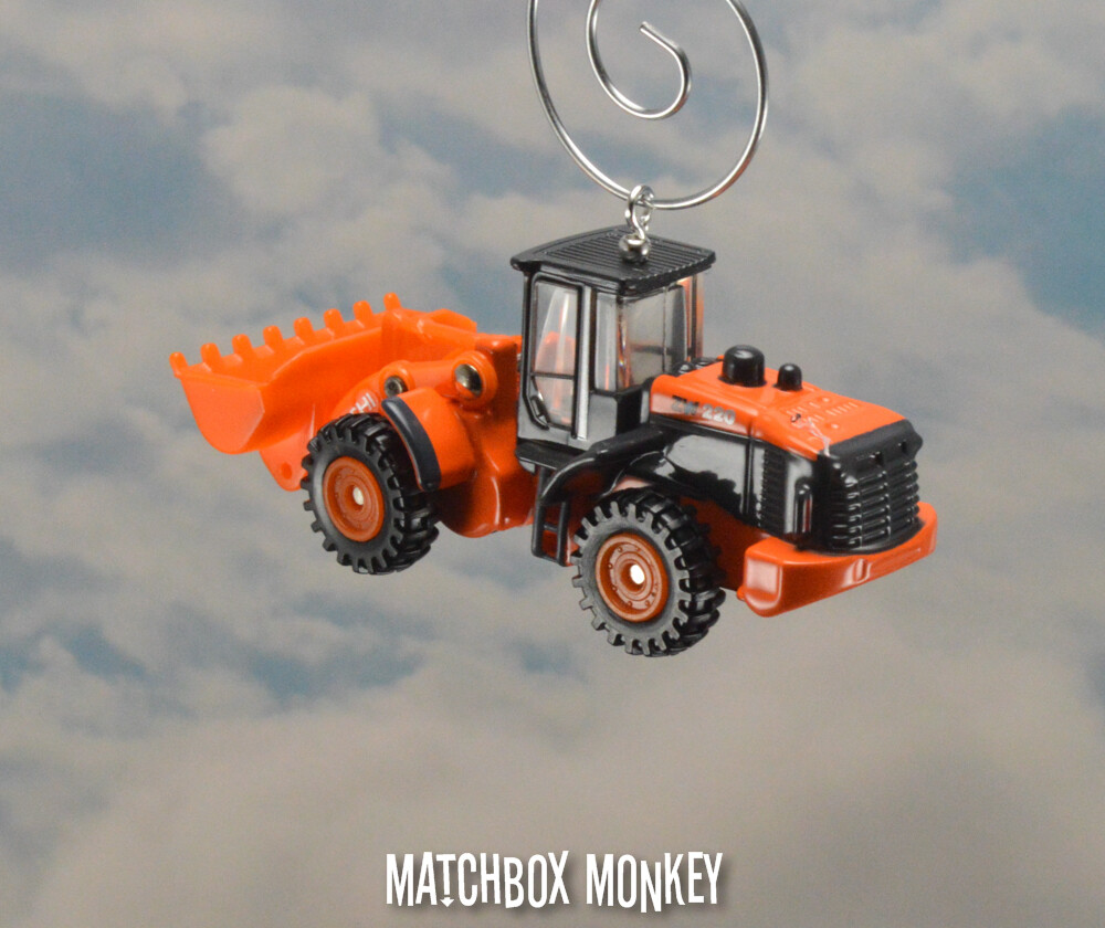 Hitachi W20 Loader 1/100 Christmas Ornament CAT Deere Bobcat Volvo Kubota Adorno