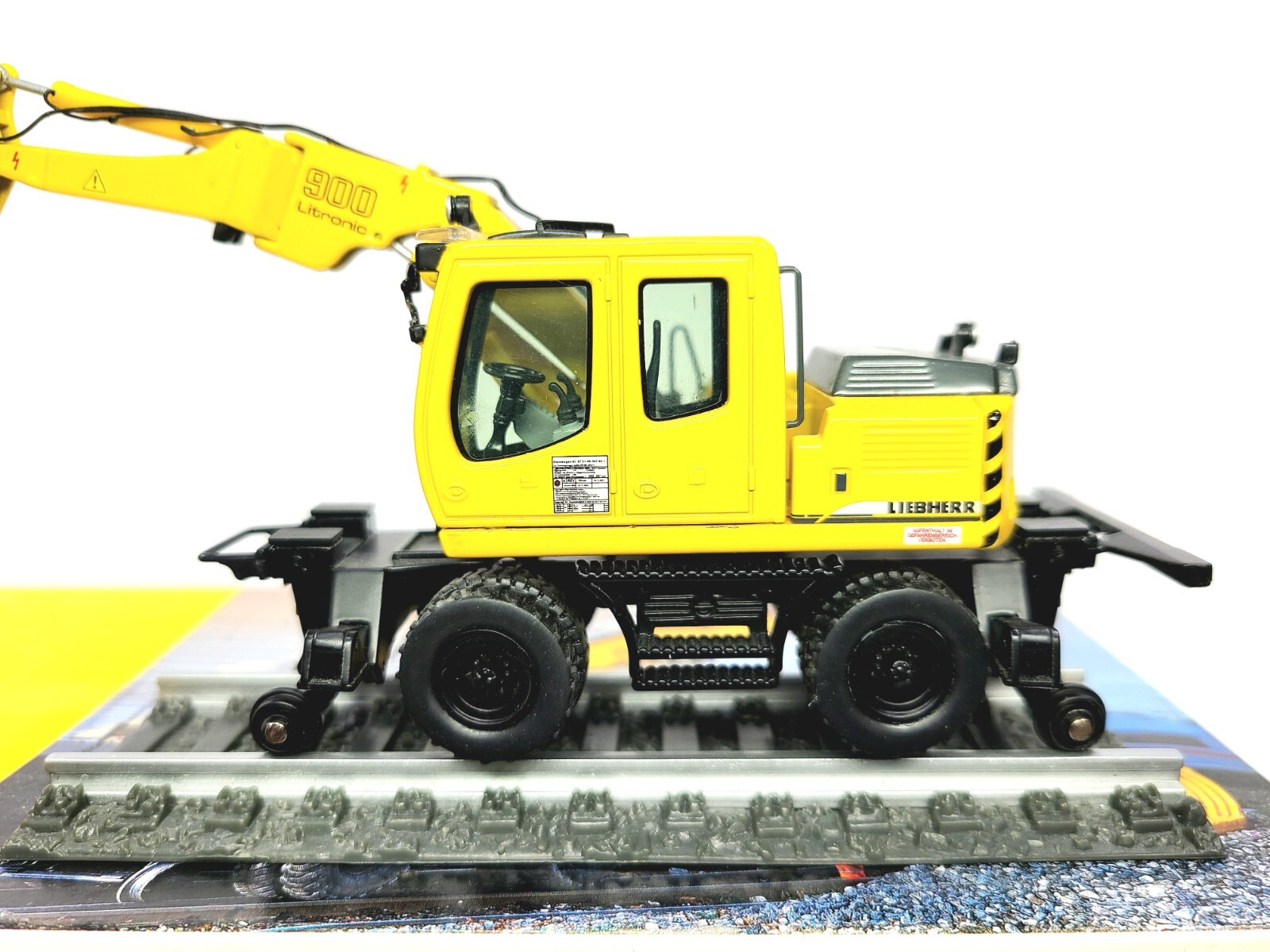 Liebherr A900CZW Wheeled Railroad Excavator – NZG 1:50 Scale Diecast Model #544