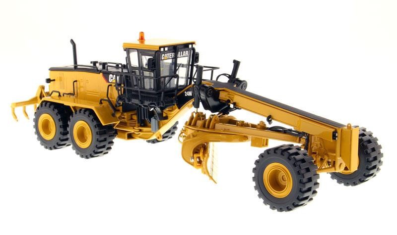 CAT Caterpillar 24M Motor Grader1:50 Scale Diecast Model Diecast Masters 85264C