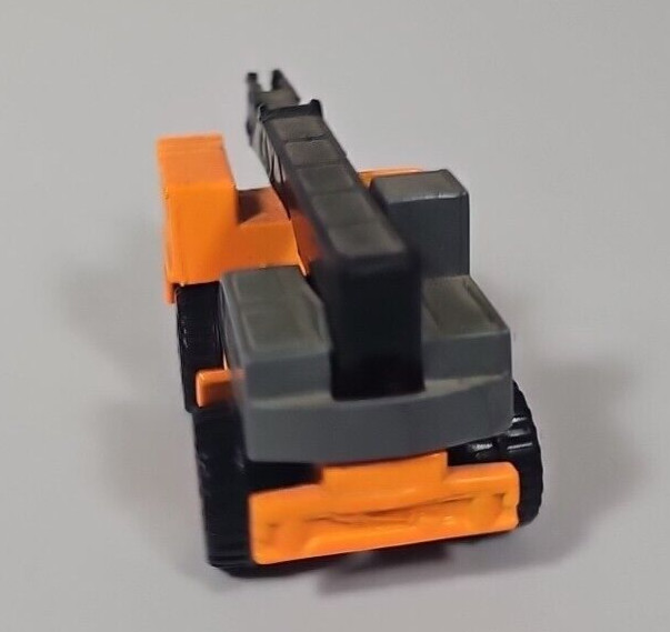 MOBILE CRANE Matchbox 1984 Orange Gray Construction Equipment 1:90