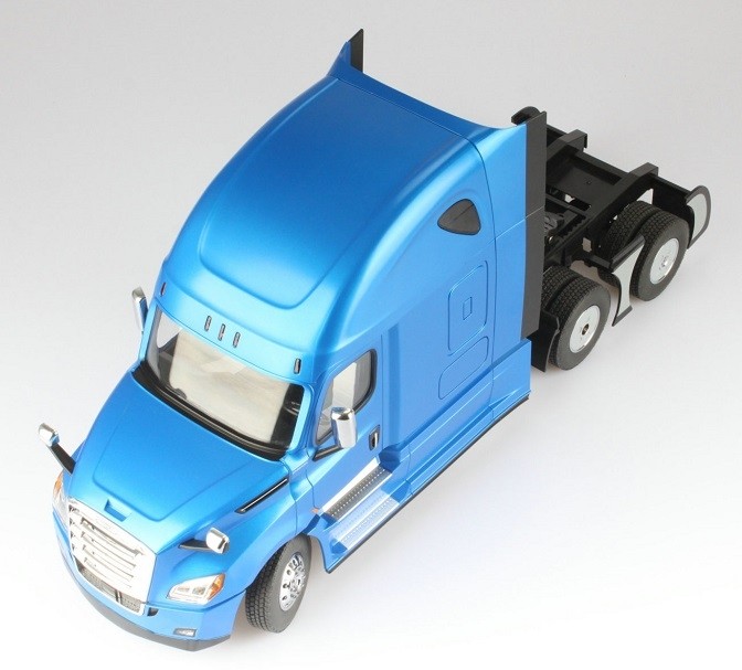 DIECAST MASTERS – Remote Control Solo Truck – CASCADIA 126 – 1/16 – DCM27006