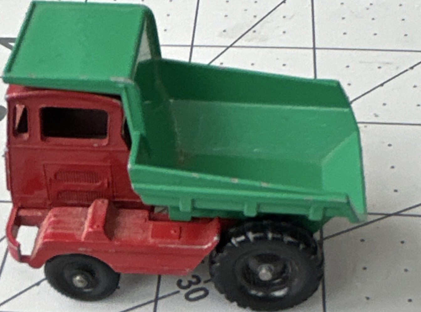 Dinky Dinky Toys Laing Dump Truck Diecast Construction Vehicle 1:43 Green Red
