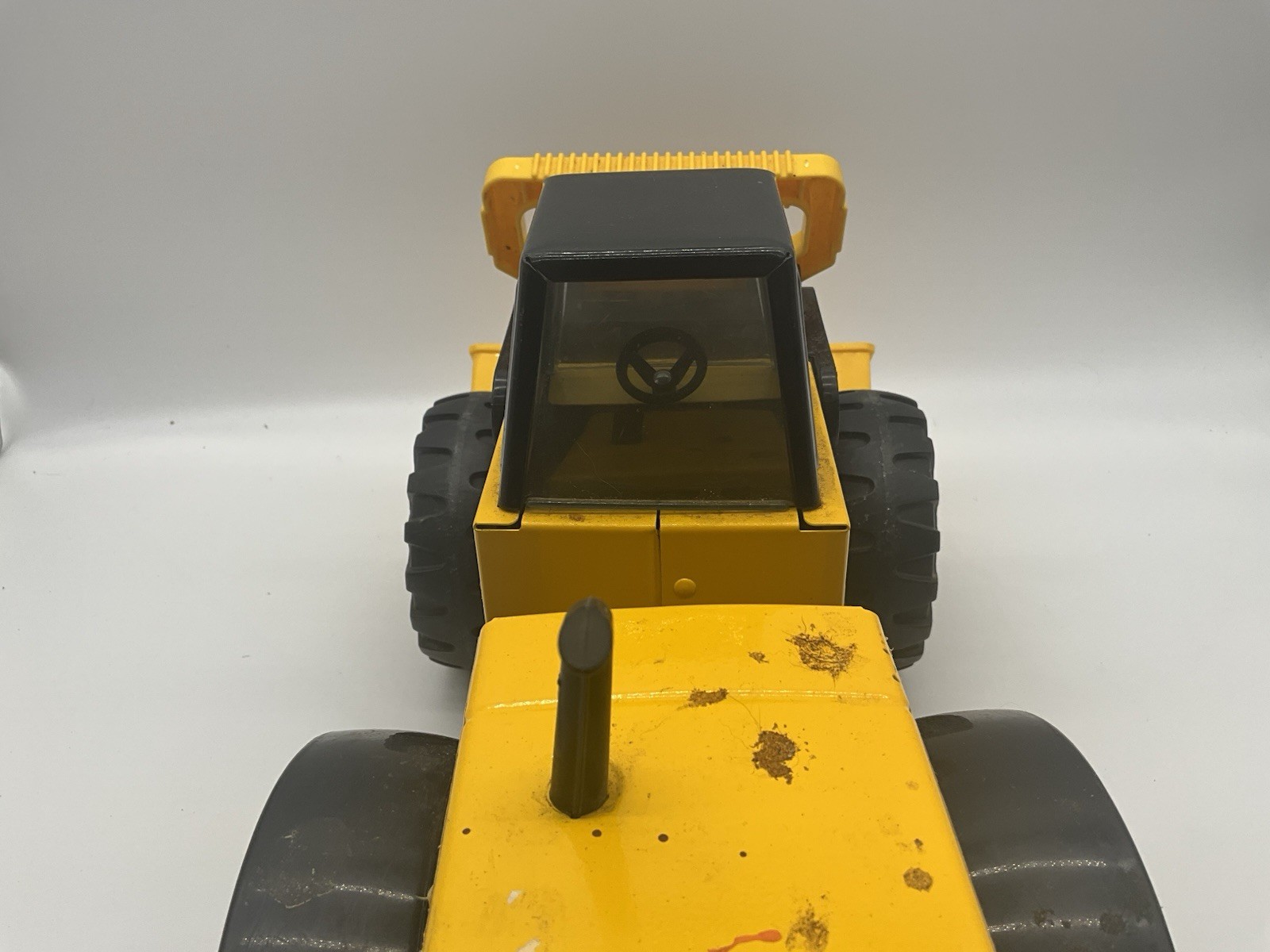 Tonka 952 Construction Front End Loader Excavator Metal & Plastic 18″ Long