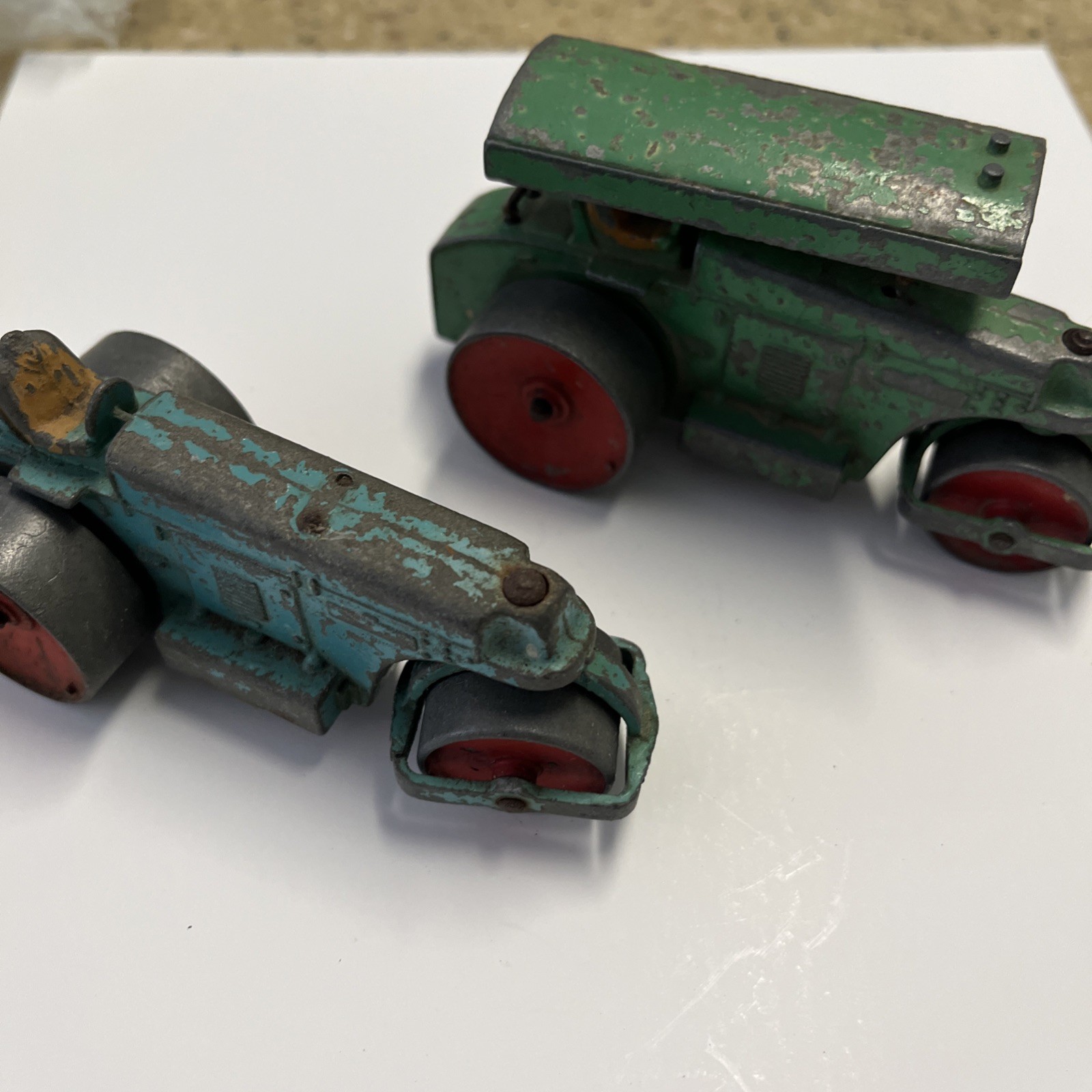 Lot of 2 Dinky Toys Aveling-Barford Diesel Roller Meccano England 4 Restoration