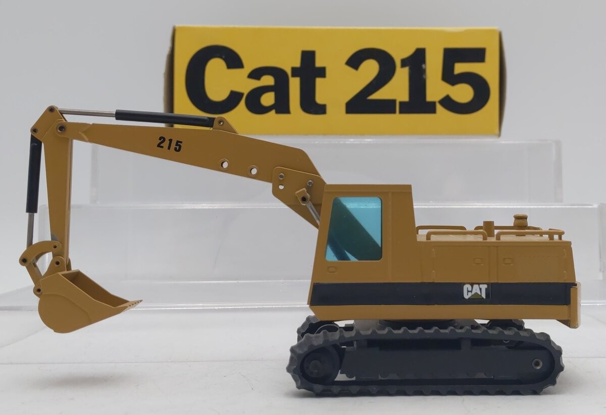 NZG 190 1:50 Caterpillar 215 Hydraulic Excavator EX/Box