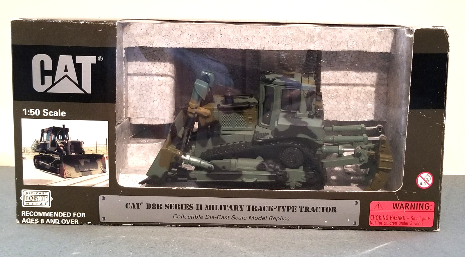 CAT D8R Series II MILITARY TRACK-TYPE TRACTOR NORSCOT 1:50 scale