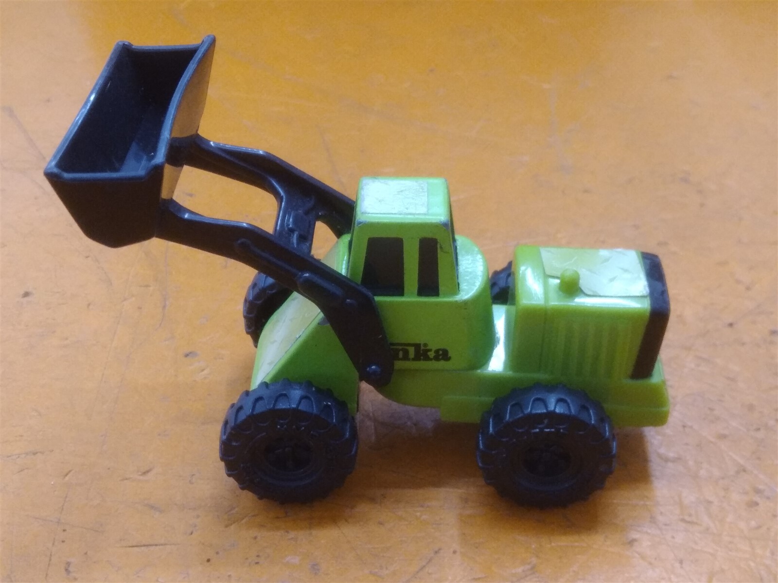 ⭐️⭐️⭐️⭐️⭐️ Vintage 2003 McDonalds Hasbro Tonka Green Loader Diecast & Plastic