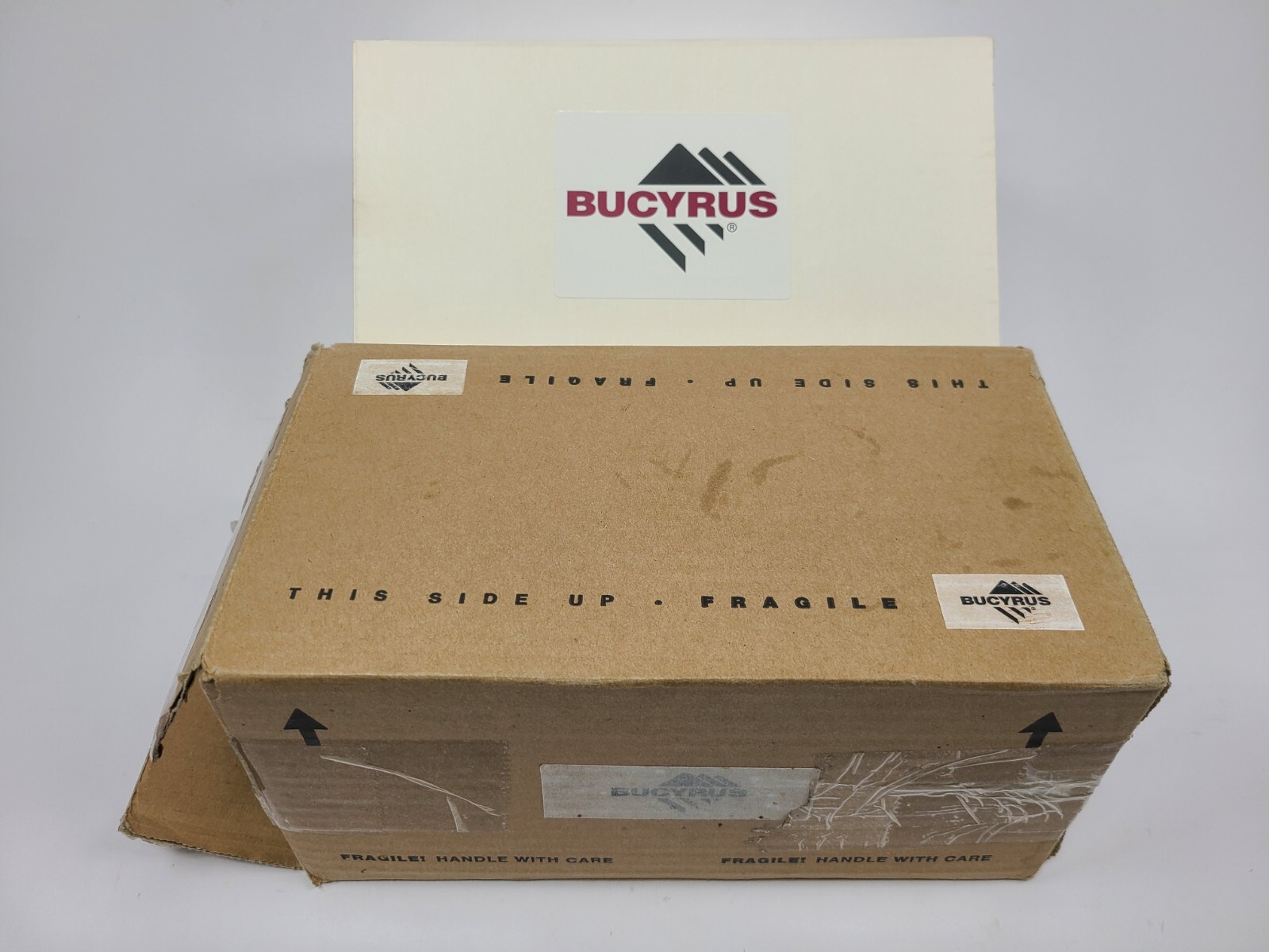 Peterbilt 335 Mechanic Service Truck – Bucyrus – TWH 1:50 Scale #098-01334 New