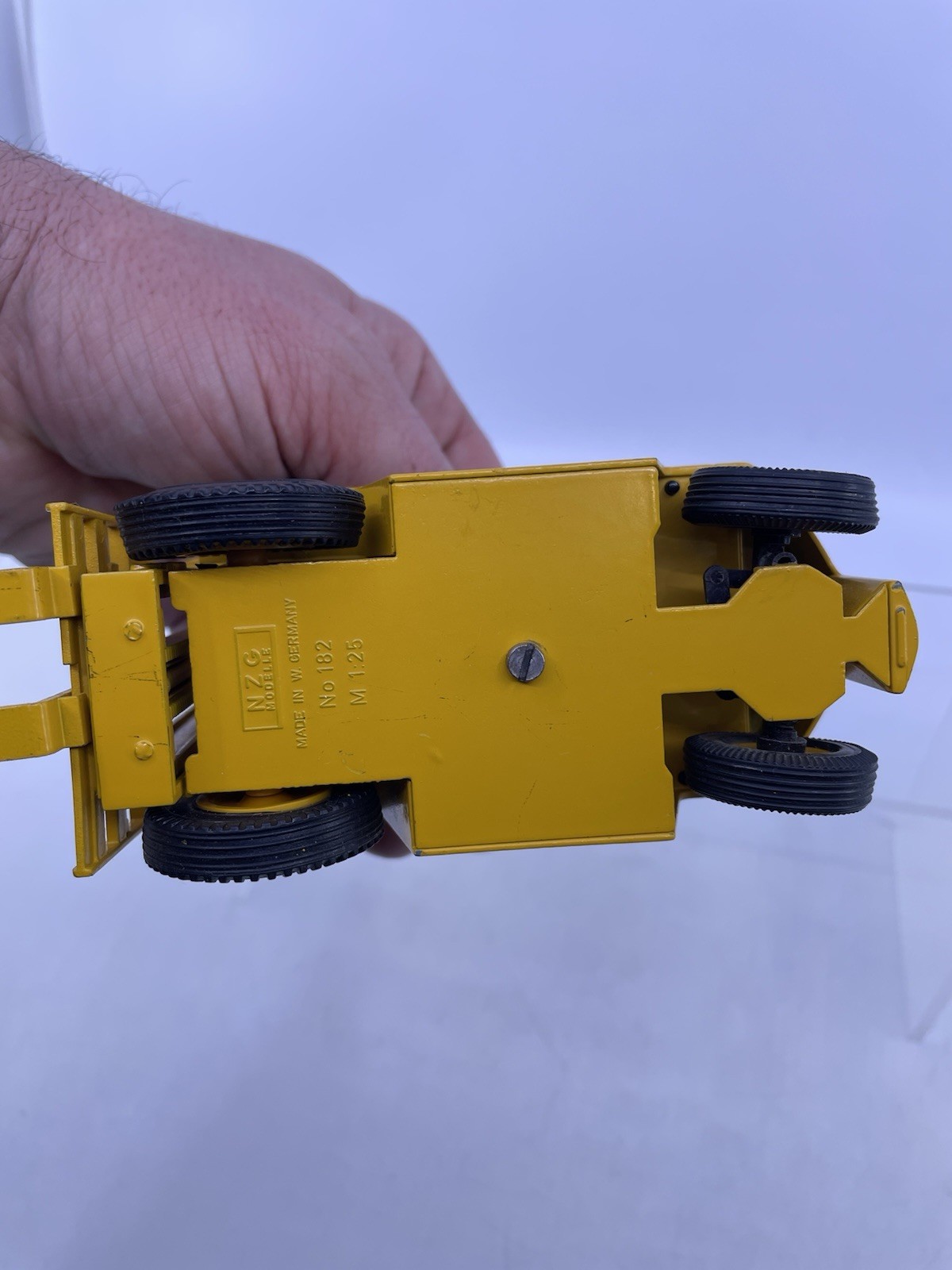 Vintage CATERPILLAR V 80 D Forklift Fork Lift 1:25 NZG 182 West Germany D