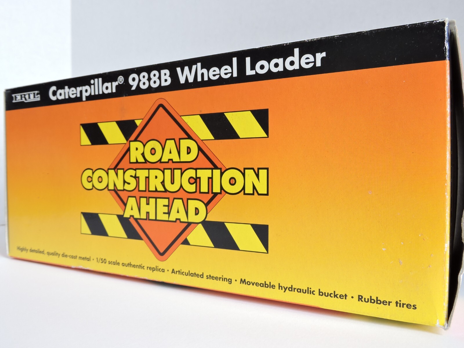 1994 VINTAGE CAT 988B Wheel Loader No. 2435 1/50th Scale NEW IN ORIGINAL BOX