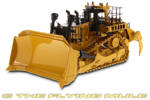 Diecast Masters 1:50 D11 Bulldozer
