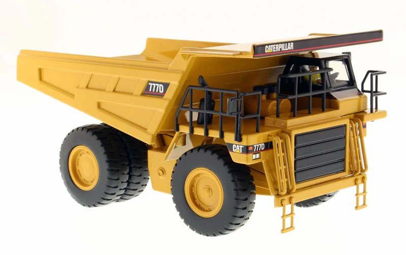 Diecast Masters 85104C Cat 777D Off-Highway Truck 1/50 Scale Model