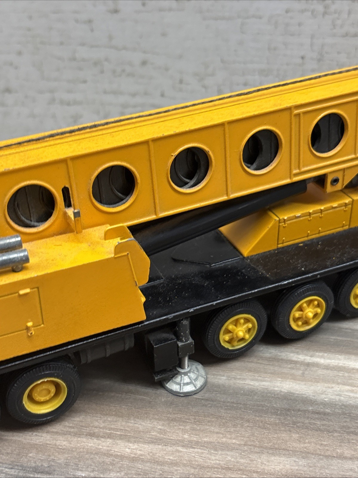 NZG #152 Grove DIE CAST Boom CRANE 1:55 SCALE USED Germany