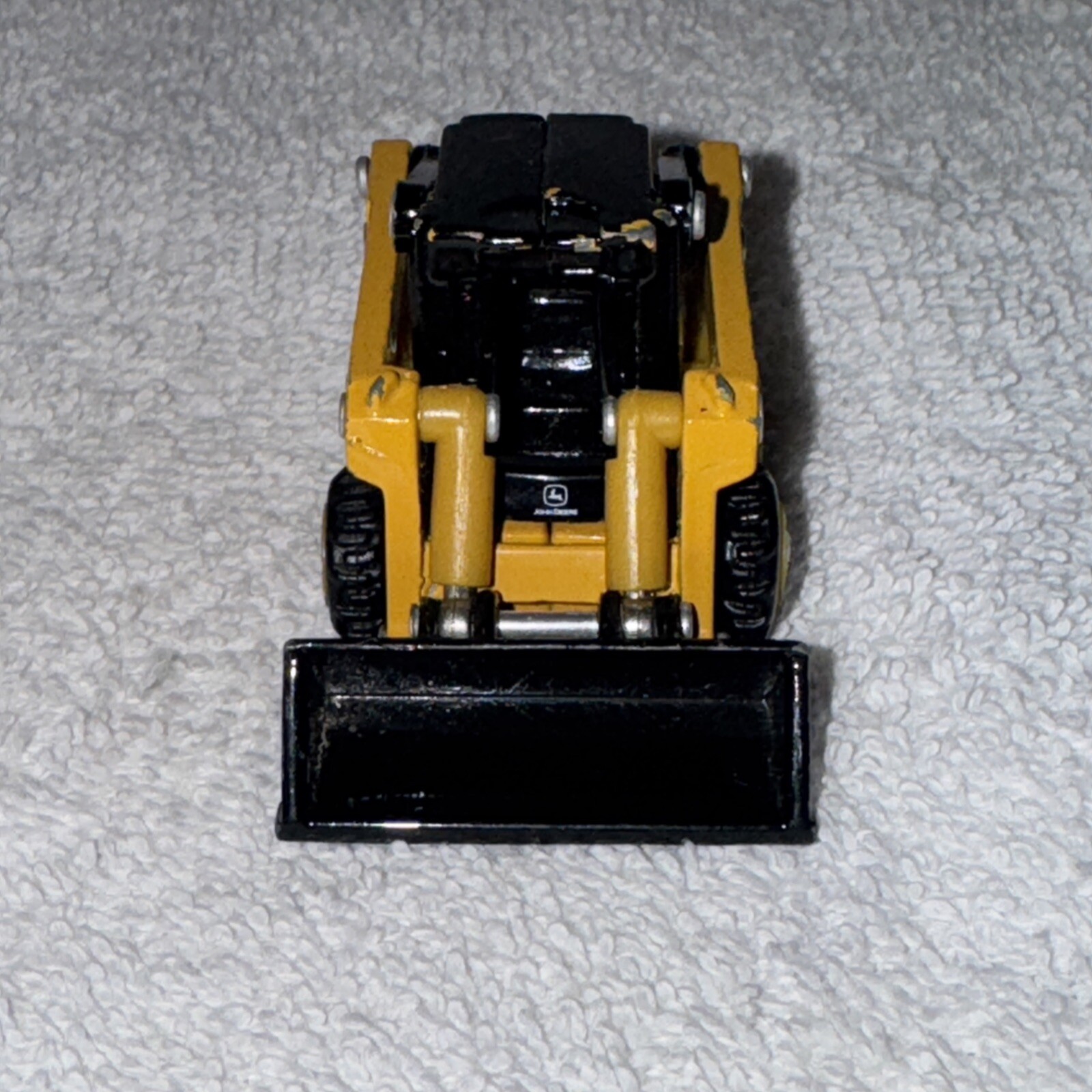 Ertl 1/64 John Deere 320D Skid Steer Model Loader