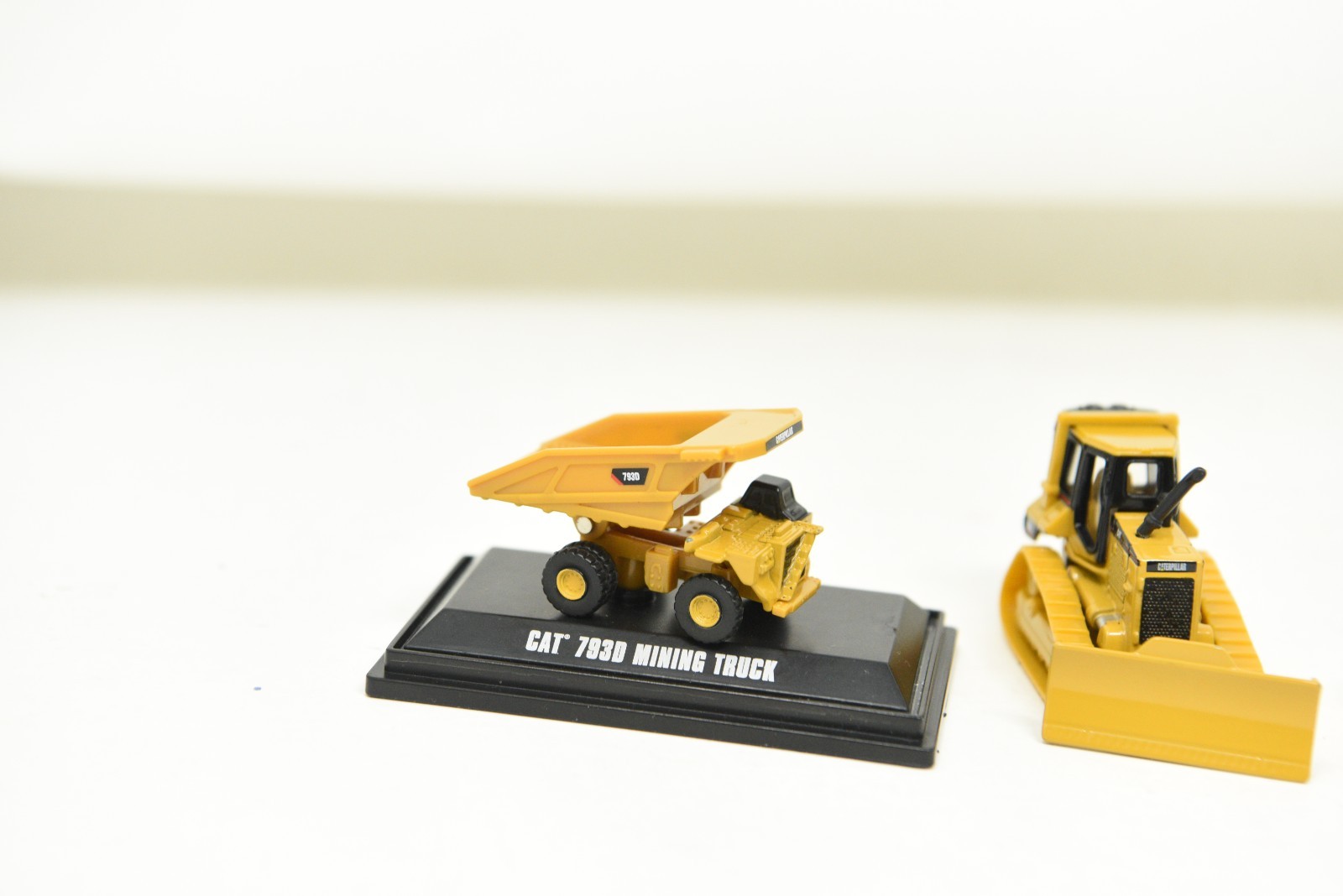 Lot of 3 Vintage Norscot Caterpillar 1998 Construction Vehicles 950G, D5M, 793D