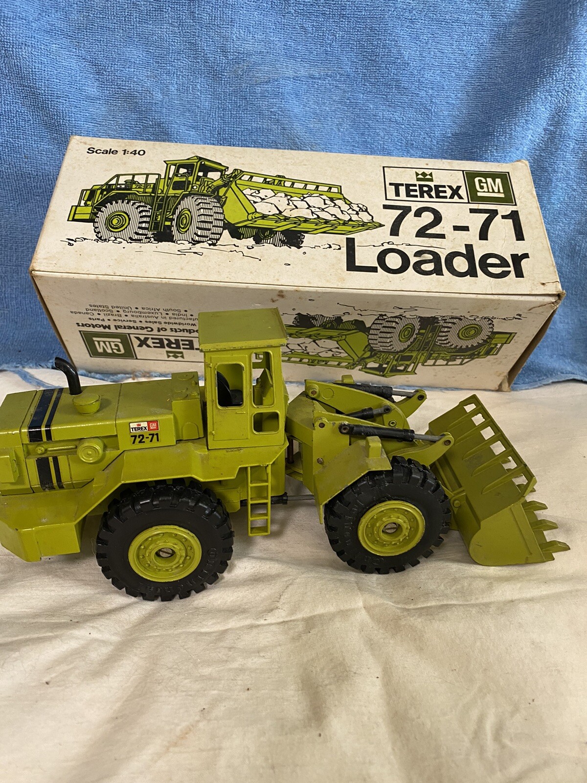 Terex GM Wheel Loader #72-71 Vintage Diecast. Scale 1:40 by Gesha of Germany