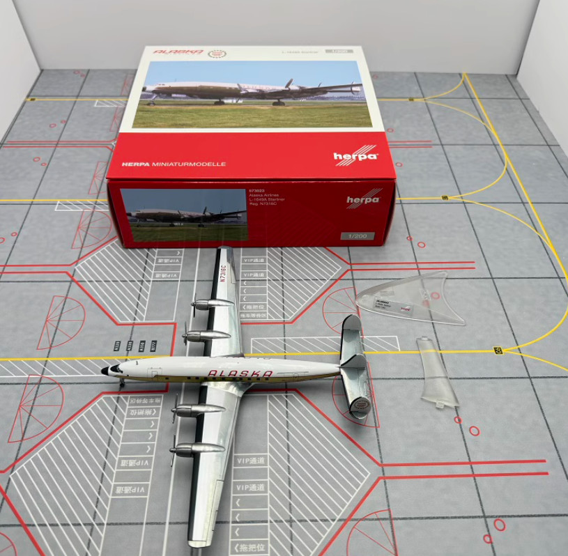 1:200 Herpa ALASKA Lockheed L-1649A Plane Airplane Diecast Aircraft Model