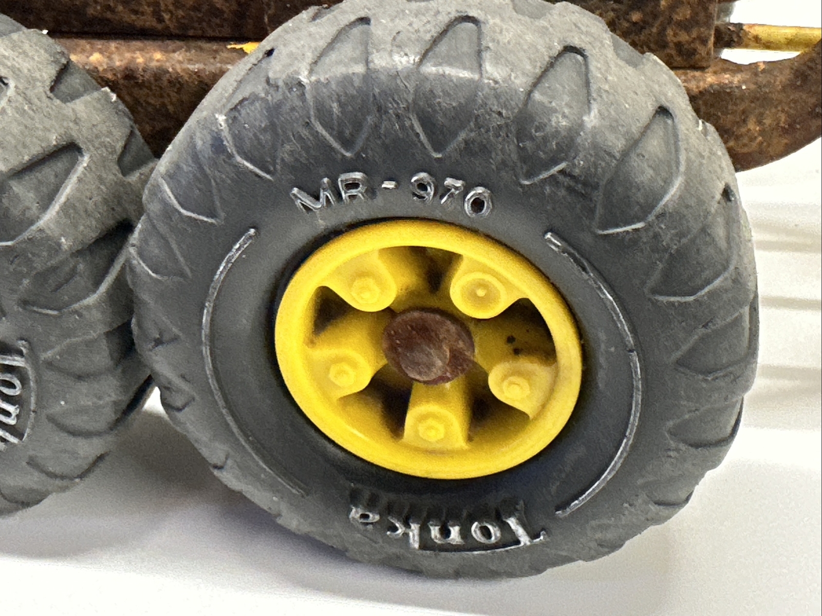 Vintage Tonka Road Grader 1960s? 70’s? Toy Pressed Metal Yellow Approx. 17” Long