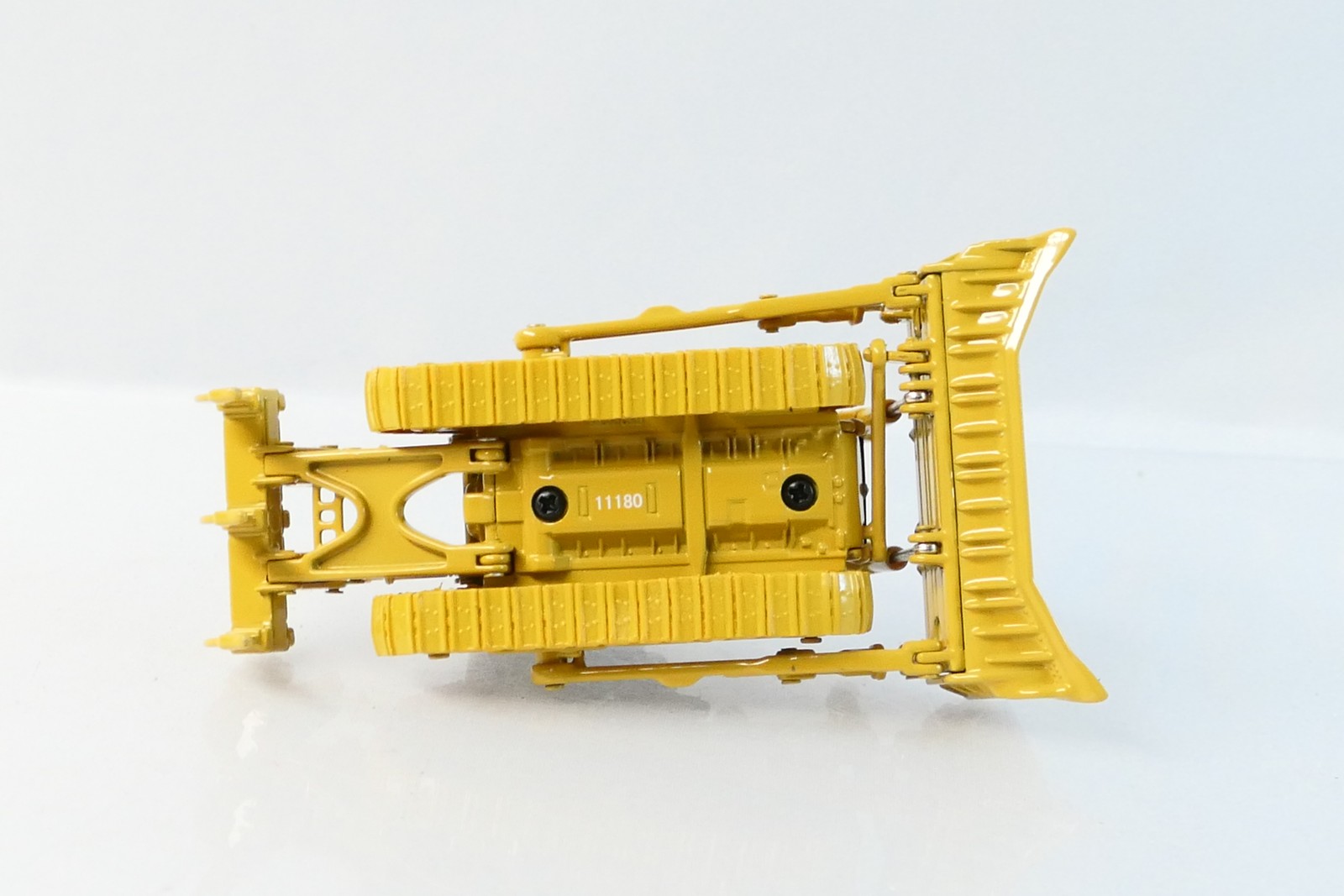 Norset 55209 HO Scale Vehicle D9T Cat Dozer