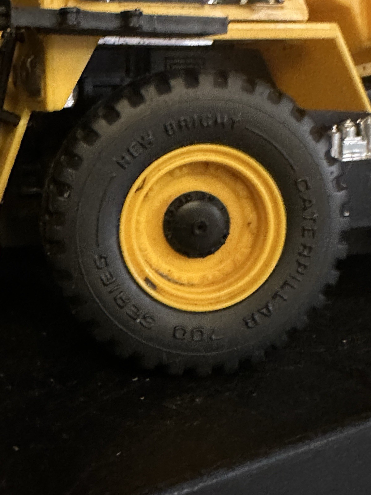 Vintage CAT Dump Truck New Bright 1987 Caterpillar Construction Toy