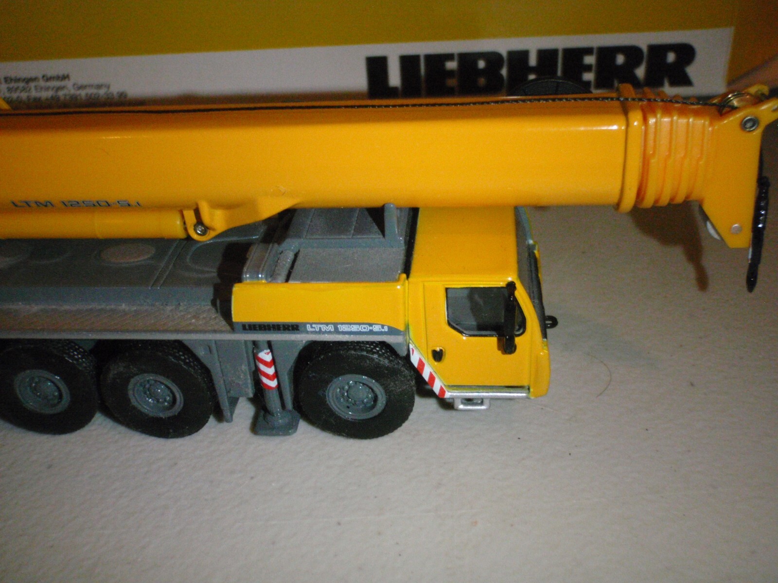 1/87 Liebherr LTM 1250-5.1 Mobilkran Mobile Crane Die Cast Complete