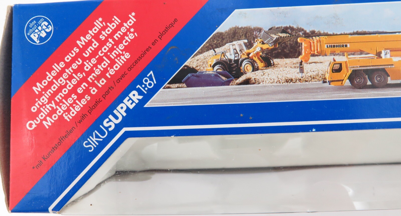 SIKU 1886 QUALITY HEAVY SET LIEBHERR MOBILE CRANE DIECAST BOXED.