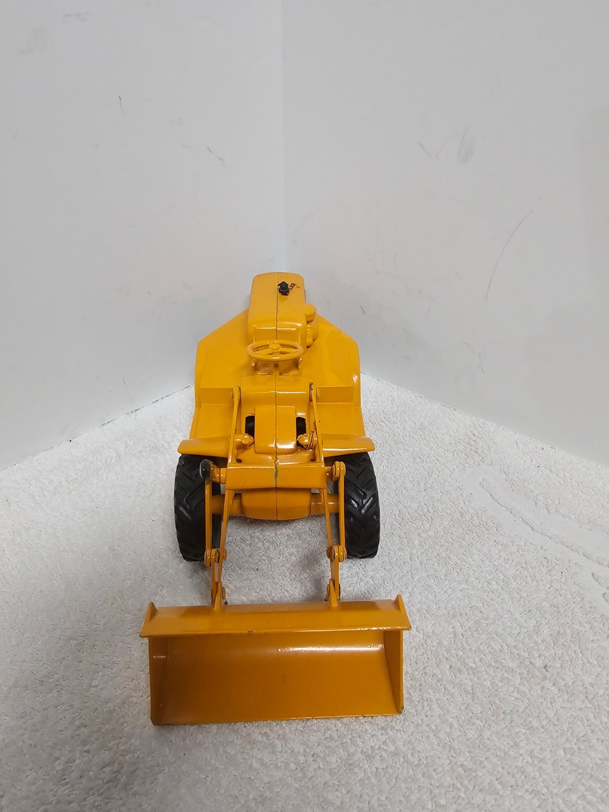 Vintage 1960s ERTL Caterpillar 944 Traxcavator 1:24 Diecast Loader w/ Box EUC