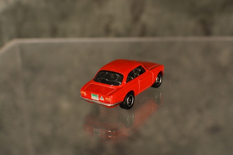2006 Mattel Matchbox 1965 ALFA ROMEO GLULIA SPRINT GTA MB715 RED W/FREE SHIPPING