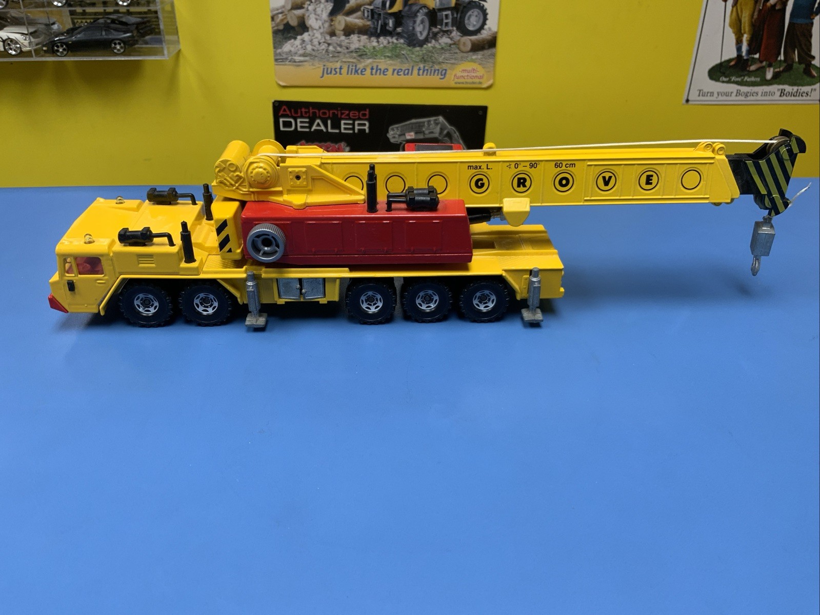 Vintage SIKU Tragkraft Hydraulic Grove Construction Crane W. Germany #4010