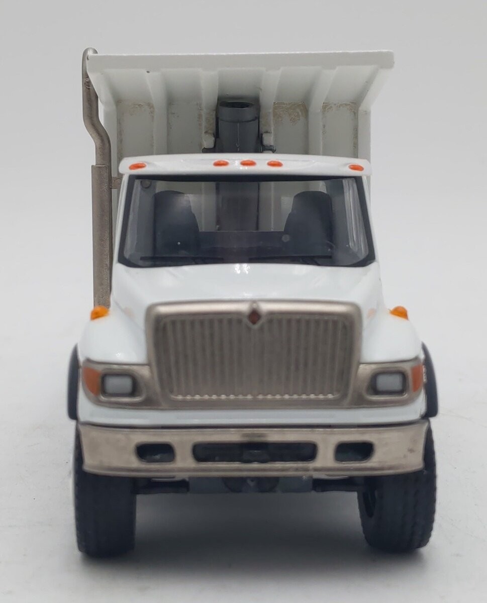 Conrad 1:50 Die-Cast White International 7000 Series Dump Truck LN