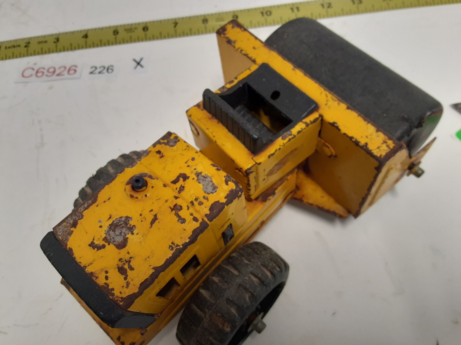 Vintage 8-1/2″ TONKA Road Roller Front Swivels 1970’s, To Restore/Parts