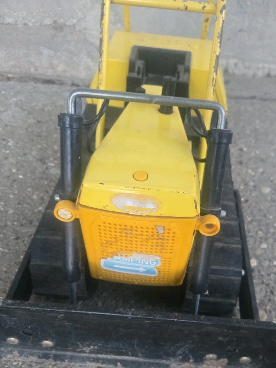 Mighty Tonka T-9 Turbo Diesel Bulldozer 17″ Excellent Tracks Works 1970s / 1980s
