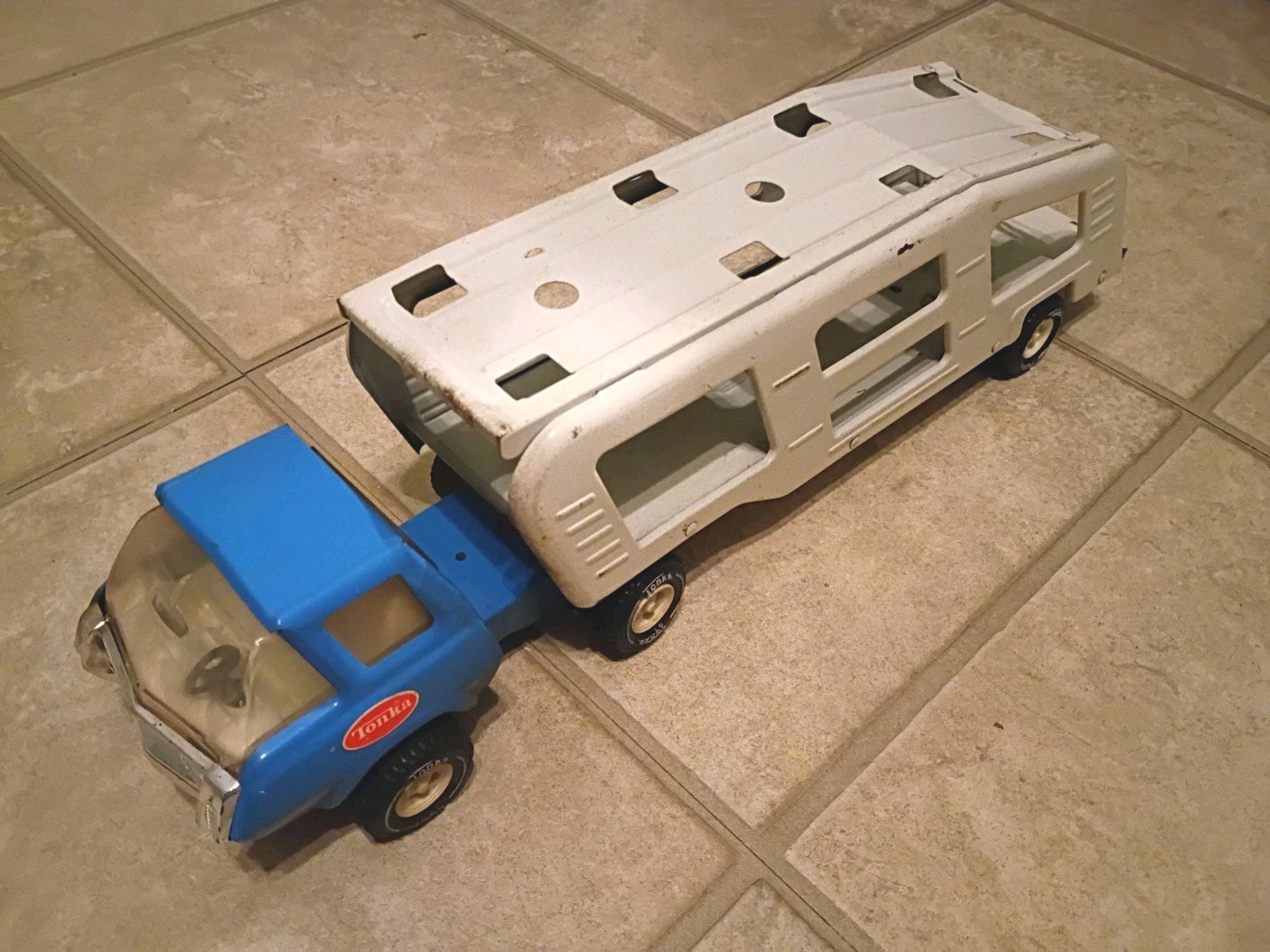 Tonka Motor Mover car hauler truck. Tractor And Trailer. Vintage