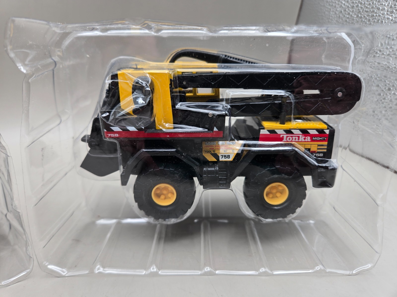 Vintage Maisto Mini Mighty Tonka Loader Excavator Crane 1998 New