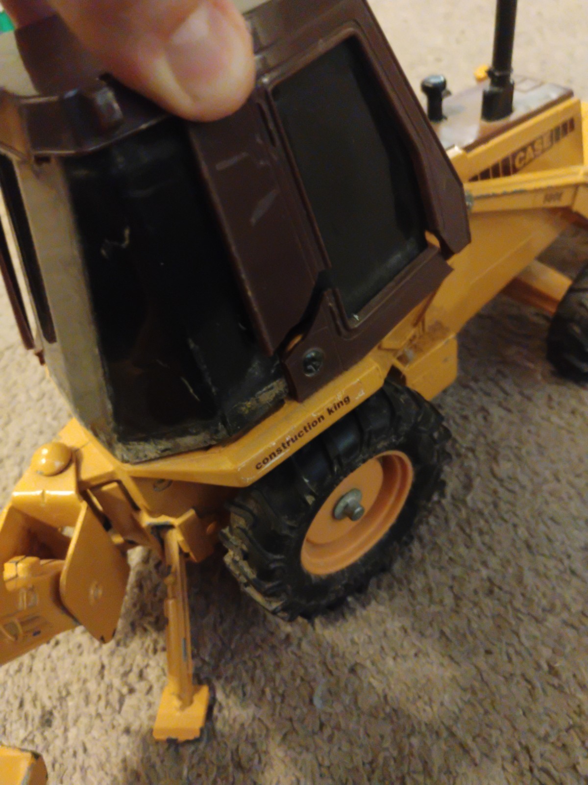Vintage ERTL CASE 580 E 1:16 Scale Construction Loader Backhoe