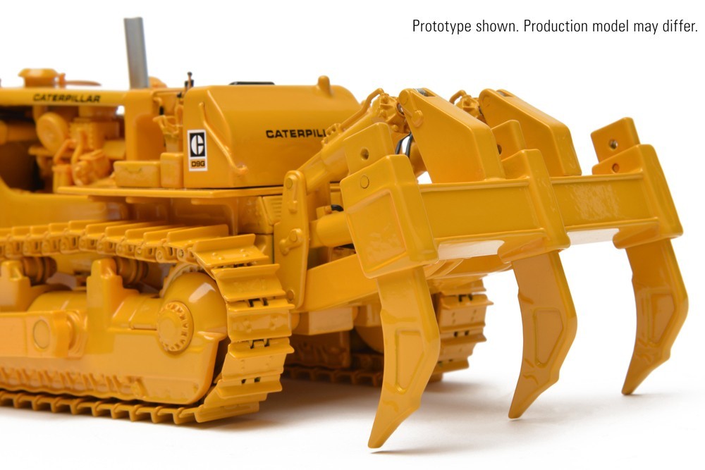 CATERPILLAR 9GDOZER WITH D9R RIP BLADE BY CCM
