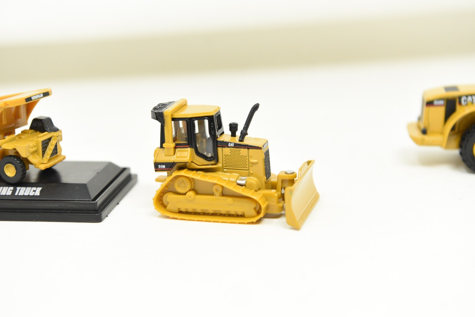 Lot of 3 Vintage Norscot Caterpillar 1998 Construction Vehicles 950G, D5M, 793D