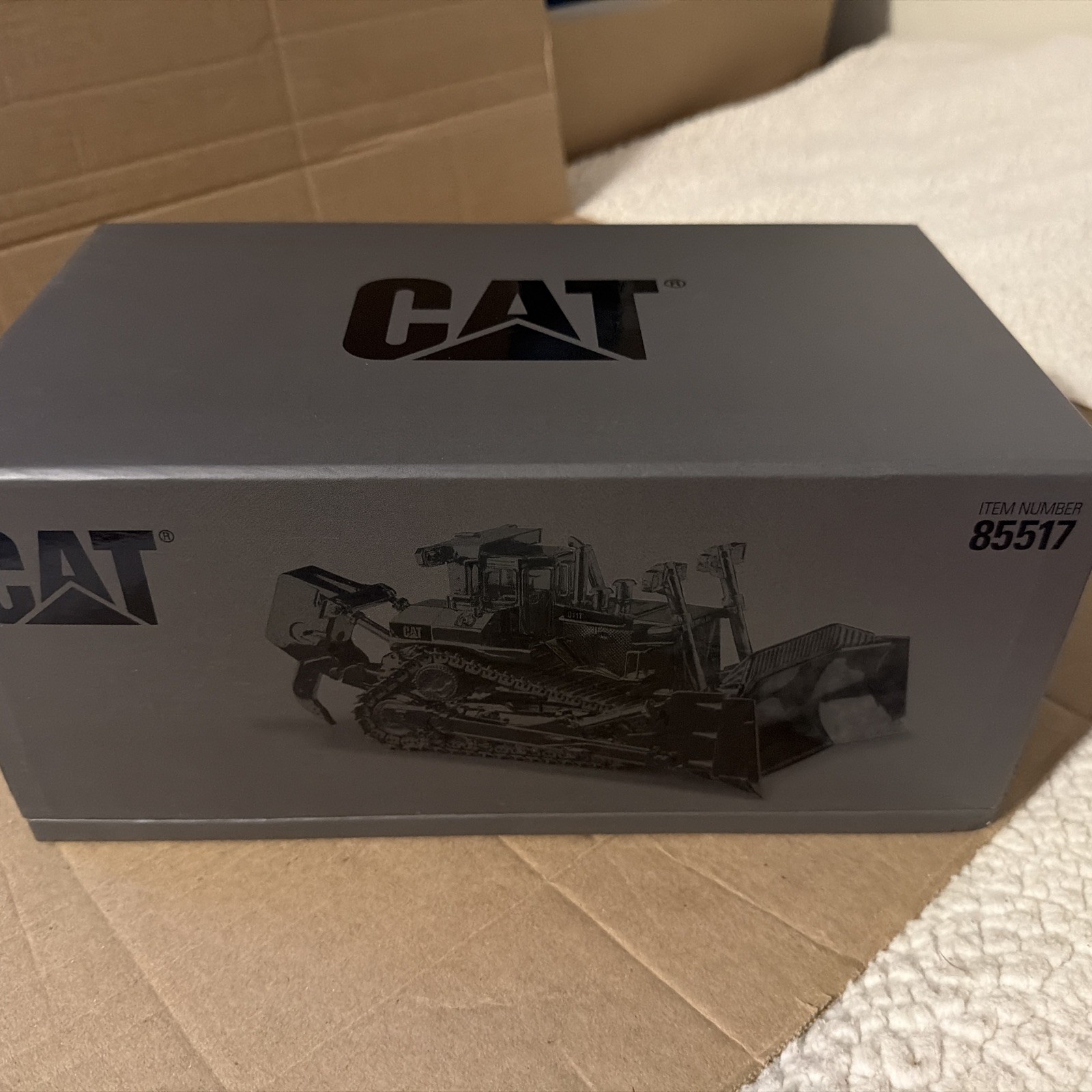 DIECAST MASTERS 1:50 CAT CATERPILLAR D11T TRACK TYPE TRACTOR DOZER COPPER 85517