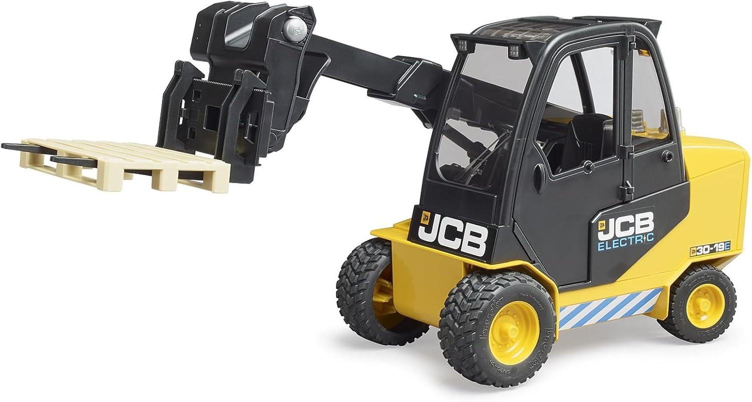 JCB Teletruk with Pallet (02512) – for Ages (4) and up – Made with High-Quality