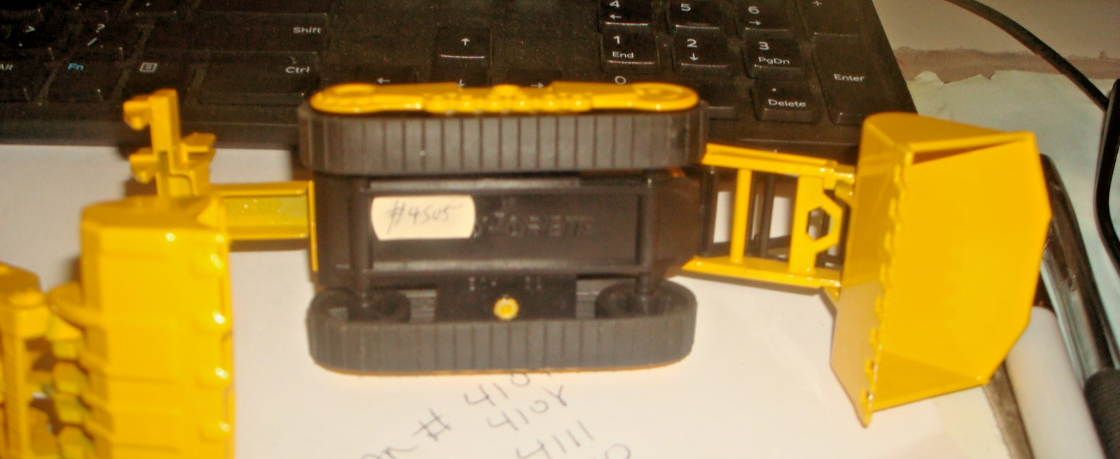 MAJORETTE. HEAVY EQUIPMENT. LOT OF 3. 1/56 SCALE. REF #4505, 4501, 4504XZ