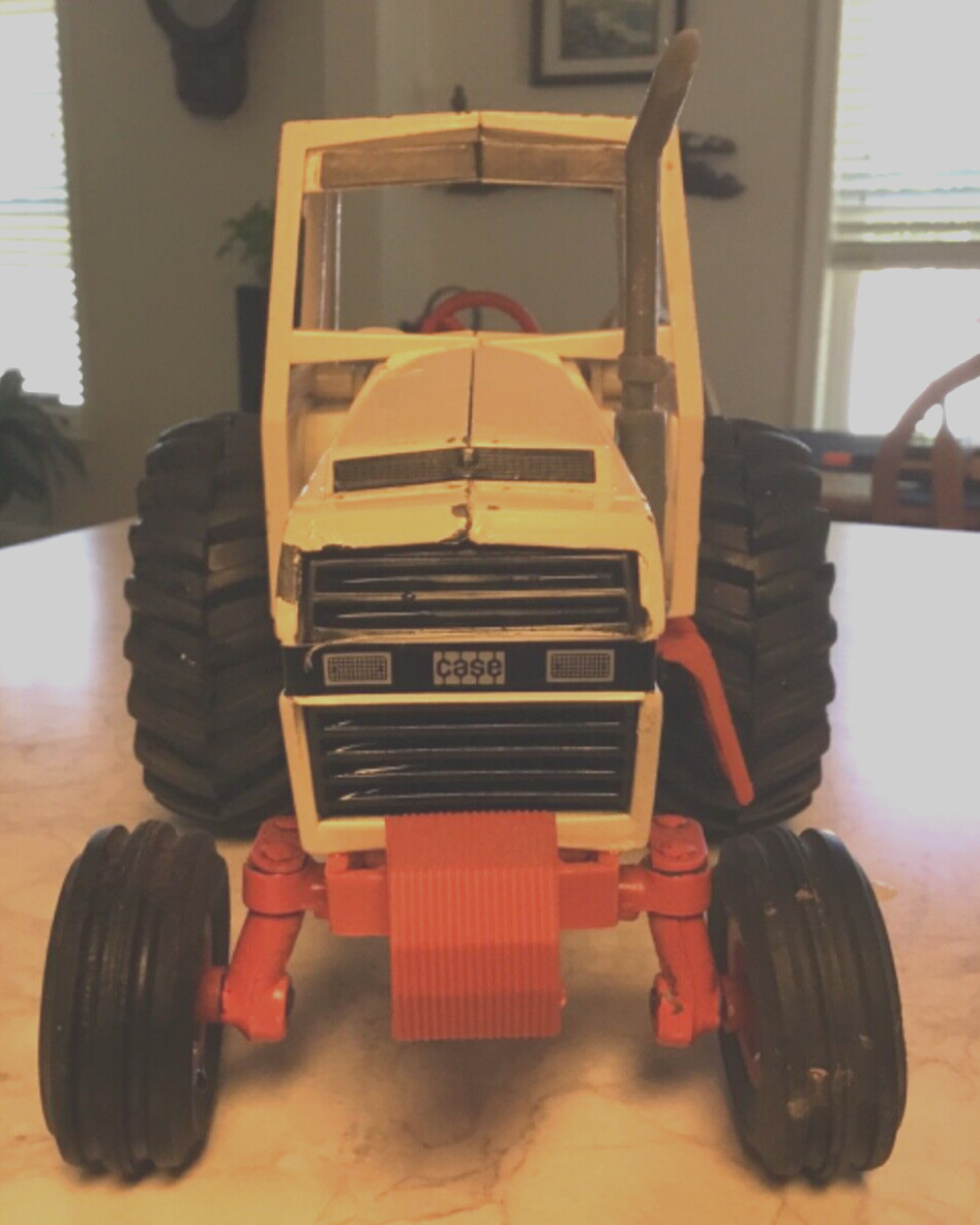 Vintage Ertl Co. 1/16 Case 2590 Tractor Toy Circa 1980